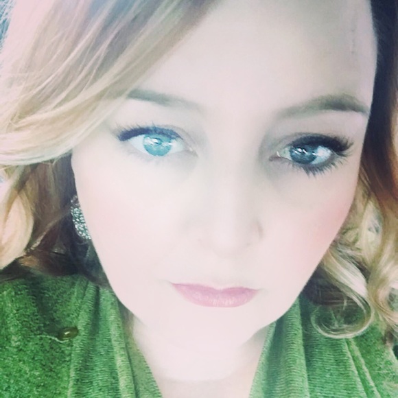 becca_adams81